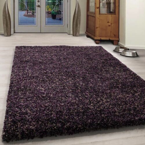 Caroline Gulvtæppe i Lilla fra Rugs by Uniquebeds Home & Living | Flere Størrelser i Firkantet & Rund