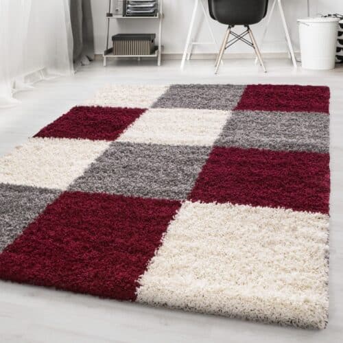 Nora Fluffy Ternet Gulvtæppe i Rød fra Rugs by Uniquebeds Home & Living | Flere Størrelser