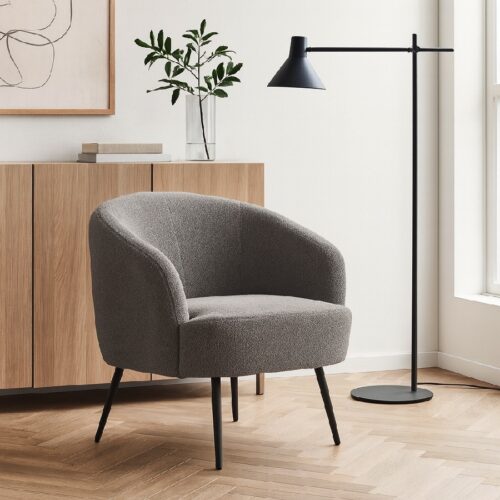 Conrad Loungestol i Møbelstof/Micro Bull Læder med Sorte Metalben fra Lexpo Living | Flere Farver