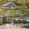 austin-parasol-i-sort-med-trstok-fra-house-nordic-300-cm-7701152-1 Austin Parasol I Sort Med Træstok