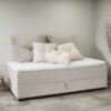 Space Dreams Seng i Møbelstof med Opbevaring & Sorte Træben fra Lexpo Living | 80:90:120:140:160:180x200x55 cm | Flere Farver hos uniquebeds, home & living 1