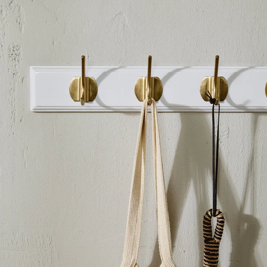 miljoe-edgy-knagerkke-i-hvid-mdf-med-messing-knager-fra-nordal-12368-knager-1-11 EDGY Knagerække i Hvid MDF med Messing Knager fra Nordal | 1/2/3/6/8 Knager | 10/20/30/60/90x7x6,5 cm hos uniquebeds, home & living - Billede 11