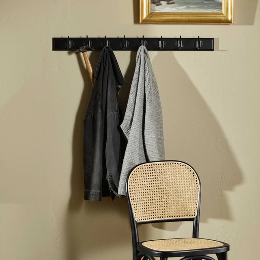 miljoe-edgy-knagerkke-i-sort-mdf-med-sorte-knager-fra-nordal-368-knager-30609-7 EDGY Knagerække i Sort MDF med Sorte Knager fra Nordal | 3/6/8 Knager | 30/60/90x7x6,5 cm hos uniquebeds, home & living - Billede 7