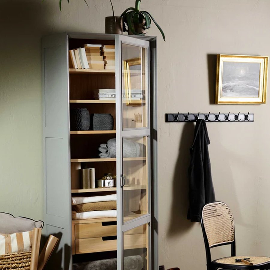 miljoe-edgy-knagerkke-i-sort-mdf-med-sorte-knager-fra-nordal-368-knager-30609-9 EDGY Knagerække i Sort MDF med Sorte Knager fra Nordal | 3/6/8 Knager | 30/60/90x7x6,5 cm hos uniquebeds, home & living - Billede 9