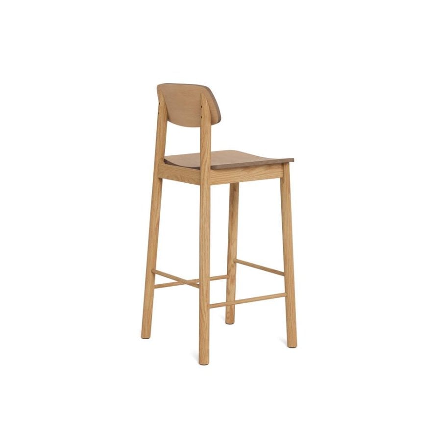 barlow-barstol-i-eg-egetr-med-fodsttte-og-stel-i-eg-gummitr-fra-actona-0000108754-4 Barlow Barstol Eg Egetræ Fodstøtte Stel