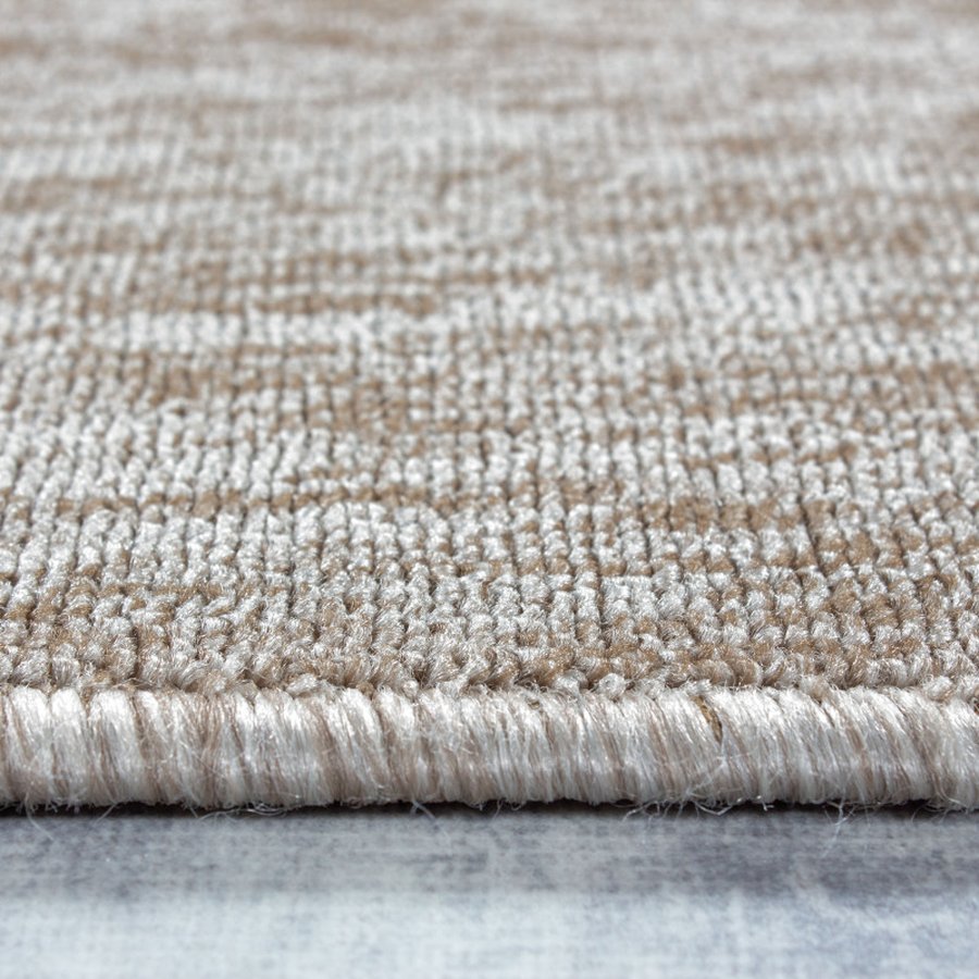 benjamin-gulvtaeppe-i-beige-med-kant-fra-rugs-by-uniquebeds-NIZZA1201201800BEIGE-4 Benjamin Gulvtæppe