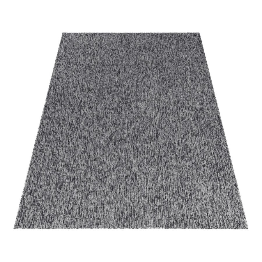 benjamin-gulvtaeppe-i-graa-med-kant-fra-rugs-by-uniquebeds-h-NIZZA801501800GREY-3 Benjamin Gulvtæppe