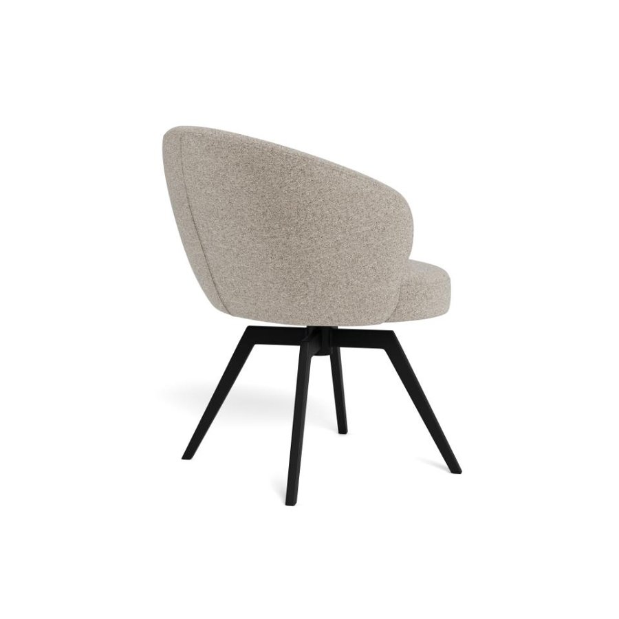 darlene-spisebordsstol-i-beige-stof-med-armln-og-stel-i-sort-stl-fra-a-0000107641-8 Darlene Spisebordsstol Beige Stof Armlæn Stel