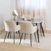 lizzy-spisebordsstol-i-beige-stof-med-armln-og-stel-i-sort-stl-fra-act-0000104825-3 Lizzy Spisebordsstol Beige Stof Armlæn Stel