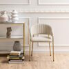 miljoe-ann-spisebordsstol-i-beige-stof-med-armln-og-stel-i-gylden-krom-stl-fr-0000097396-1 Ann Spisebordsstol Beige Stof Armlæn Stel
