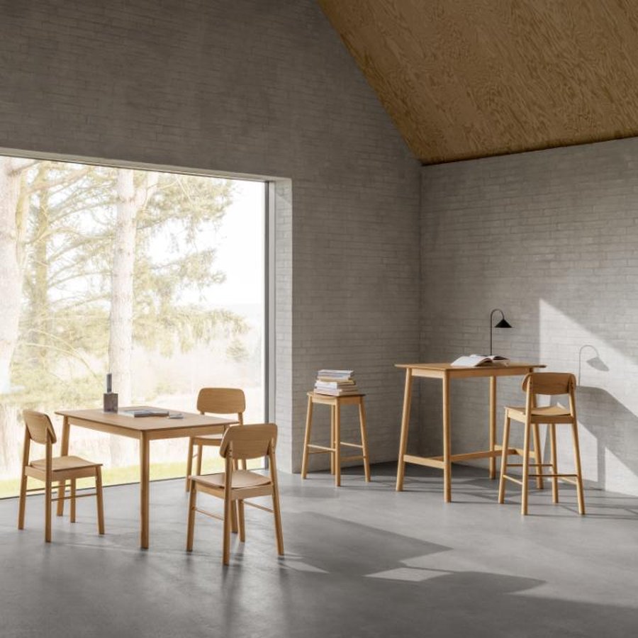 miljoe-barlow-barbord-i-mat-bejdset-egetr-med-fodsttte-stel-i-mat-bejdset-eg-0000108751-4 Barlow Barbord Mat Bejdset Egetræ Fodstøtte