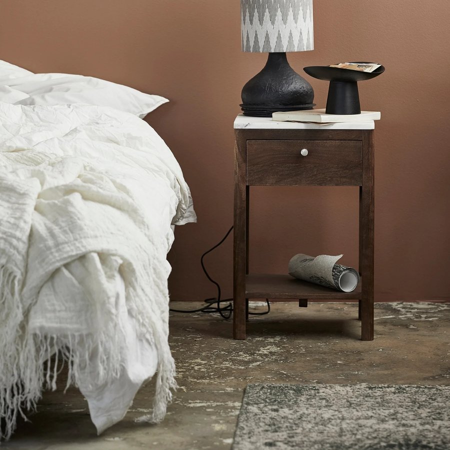 BILLIE Sidebord i Mangotræ med Marmorplade fra Nordal | 40x40x60 cm hos uniquebeds, home & living - Billede 3