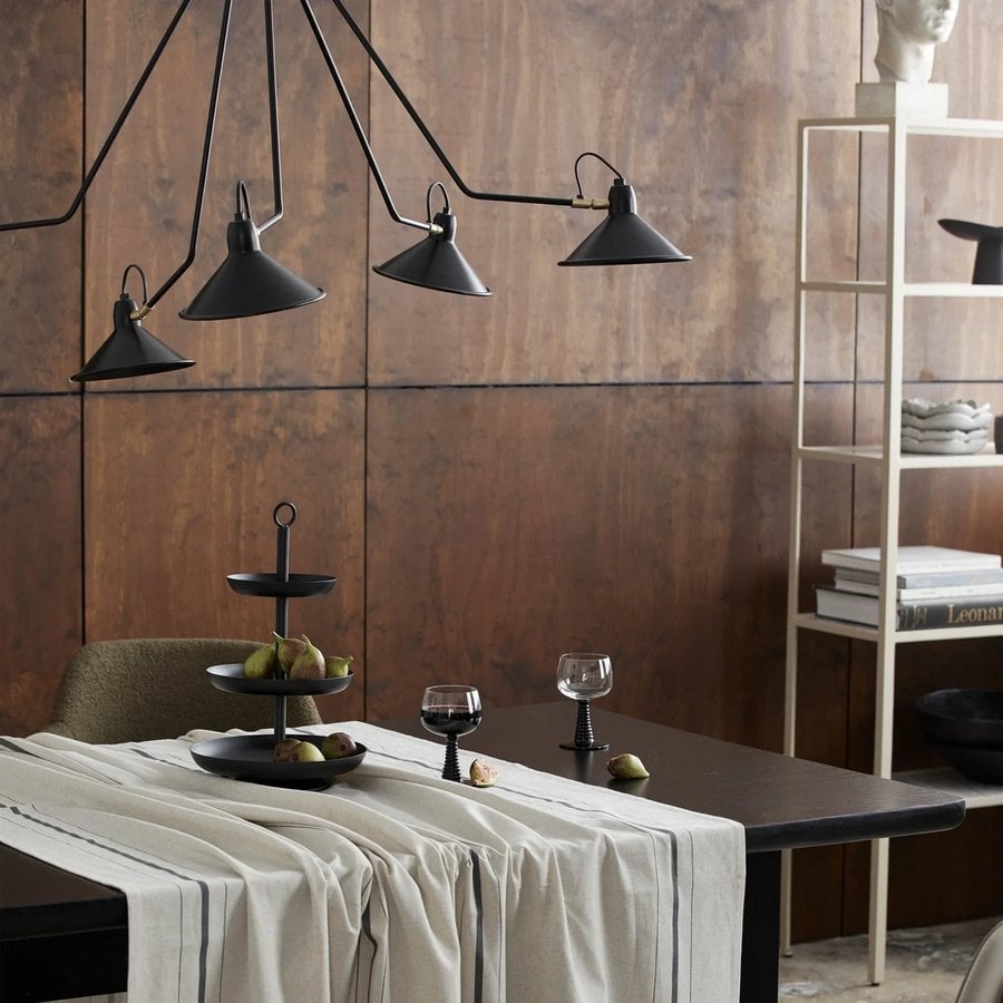 miljoe-brimo-pendel-i-sortlakeret-mteal-med-messing-detaljer-5-arme-fra-norda-3 BRIMO Pendel i Sortlakeret Mteal med Messing Detaljer & 5 Arme fra Nordal | Sort, Guld hos uniquebeds, home & living - Billede 3
