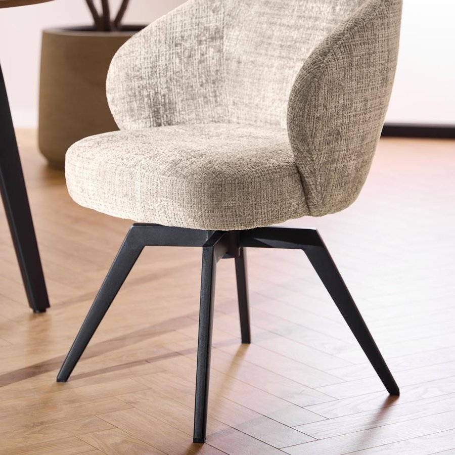 miljoe-darlene-spisebordsstol-i-beige-stof-med-armln-og-stel-i-sort-stl-fra-a-0000109362-2 Darlene Spisebordsstol Beige Stof Armlæn Stel