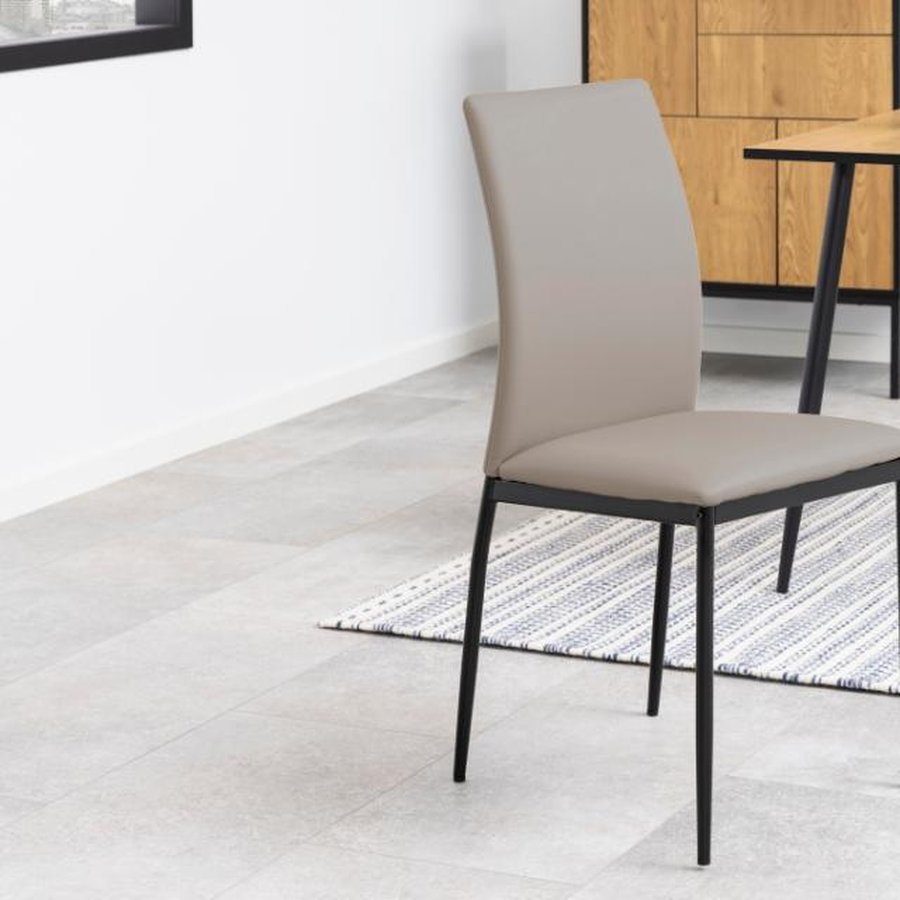 miljoe-demina-spisebordsstol-i-taupe-pu-og-stel-i-sort-stl-fra-actona-435x53x-0000083028-1 Demina Spisebordsstol Taupe Pu Stel Sort