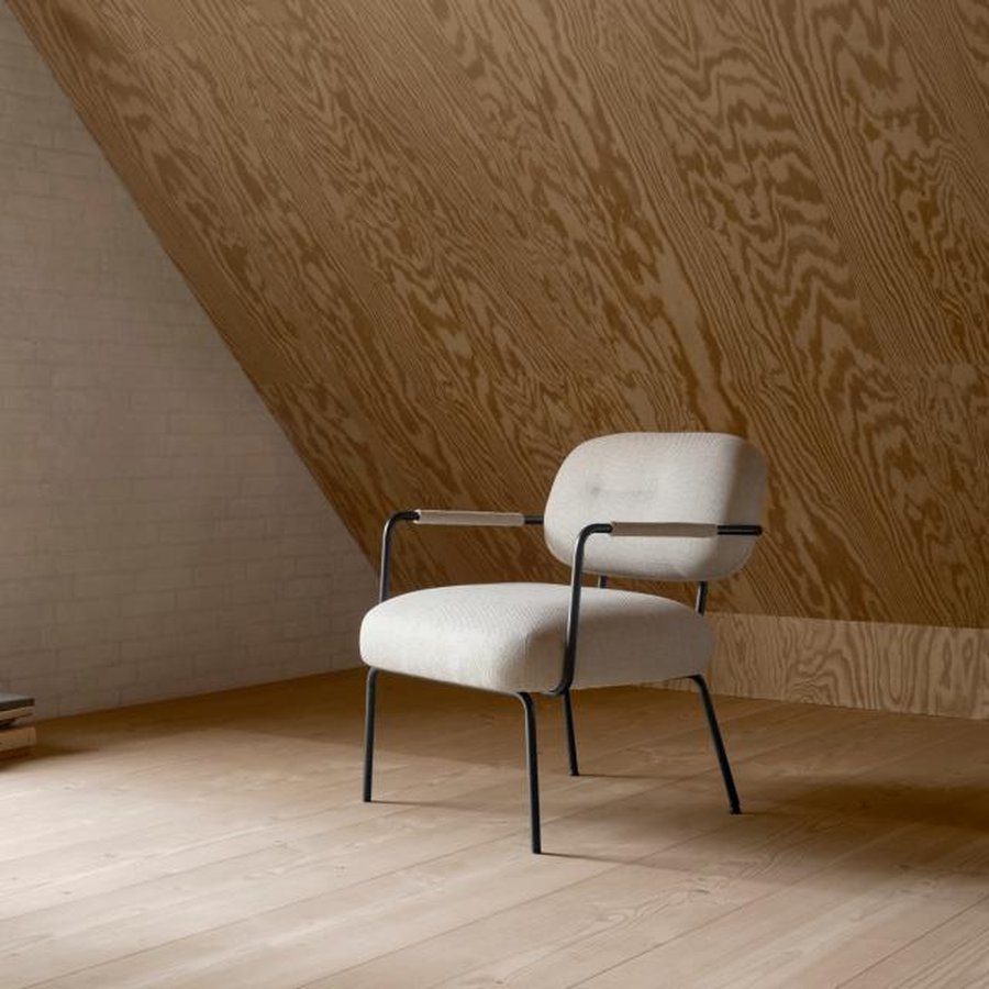 miljoe-dillon-lounge-stol-i-beige-stof-med-armln-og-stel-i-sort-stl-fra-acton-0000099693-3 Dillon Lounge Stol Beige Stof Armlæn