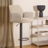 miljoe-glenda-barstol-i-beige-stof-med-drejefunktion-fodsttte-gaspatron-og-hn-0000108502-1 Glenda Barstol Beige Stof Drejefunktion Fodstøtte