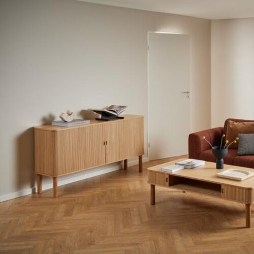 Langley Skænk Natur Egetræ Jalousilåge Lamel