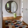 miljoe-pakka-gulvtppe-i-uldblanding-med-patchwork-mnster-fra-nordal-140x200-c-3 PAKKA Gulvtæppe i Uldblanding med Patchwork Mønster fra Nordal | 140x200 cm | Multifarvet hos uniquebeds, home & living - Billede 3