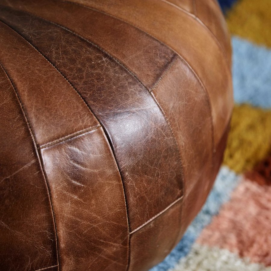 RUGBY Puf i Bøffellæder med Finish i Klar Voks fra Nordal | Ø71x39 cm hos uniquebeds, home & living - Billede 3