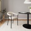 miljoe-vivi-spisebordsstol-i-sand-stof-med-armln-og-stel-i-sort-stl-fra-acton-0000112426-1 Vivi Spisebordsstol Sand Stof Armlæn Stel