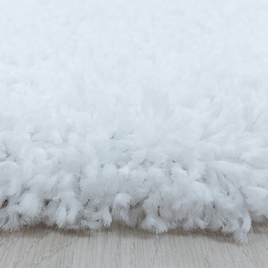 oliver-gulvtaeppe-i-hvid-med-kant-fra-rugs-by-uniquebeds-hom-SYDNEY80803000WHITE-2 Oliver Gulvtæppe
