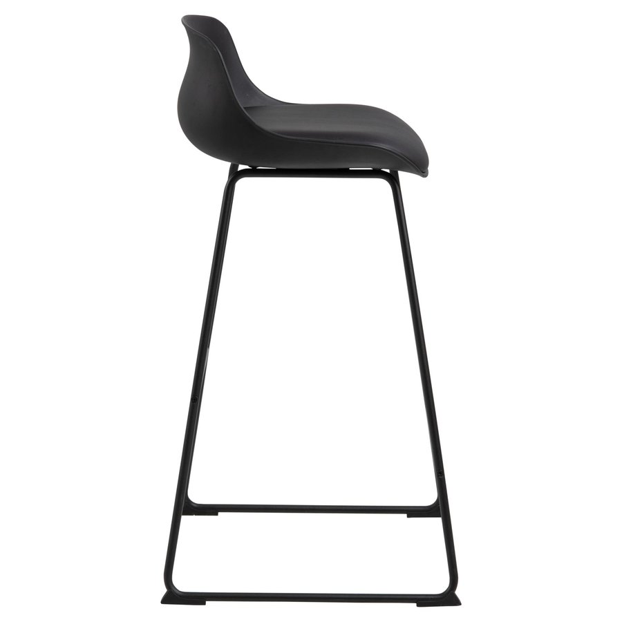tina-barstol-i-sort-pu-med-fodsttte-og-stel-i-sort-stl-fra-actona-43x4-0000085087-4 Tina Barstol Sort Pu Fodstøtte Stel