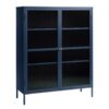 wuhan-vitrineskab-i-stl-bl-stl-med-hndtag-i-guld-fra-unique-furniture-44590400-8 Wuhan Vitrineskab Stål Blå Stål Håndtag
