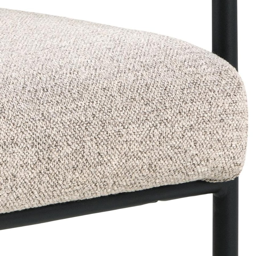 adele-spisebordsstol-i-beige-stof-med-armln-stel-i-sort-stl-fra-actona-0000098282-8 Adele Spisebordsstol Beige Stof Armlæn Stel