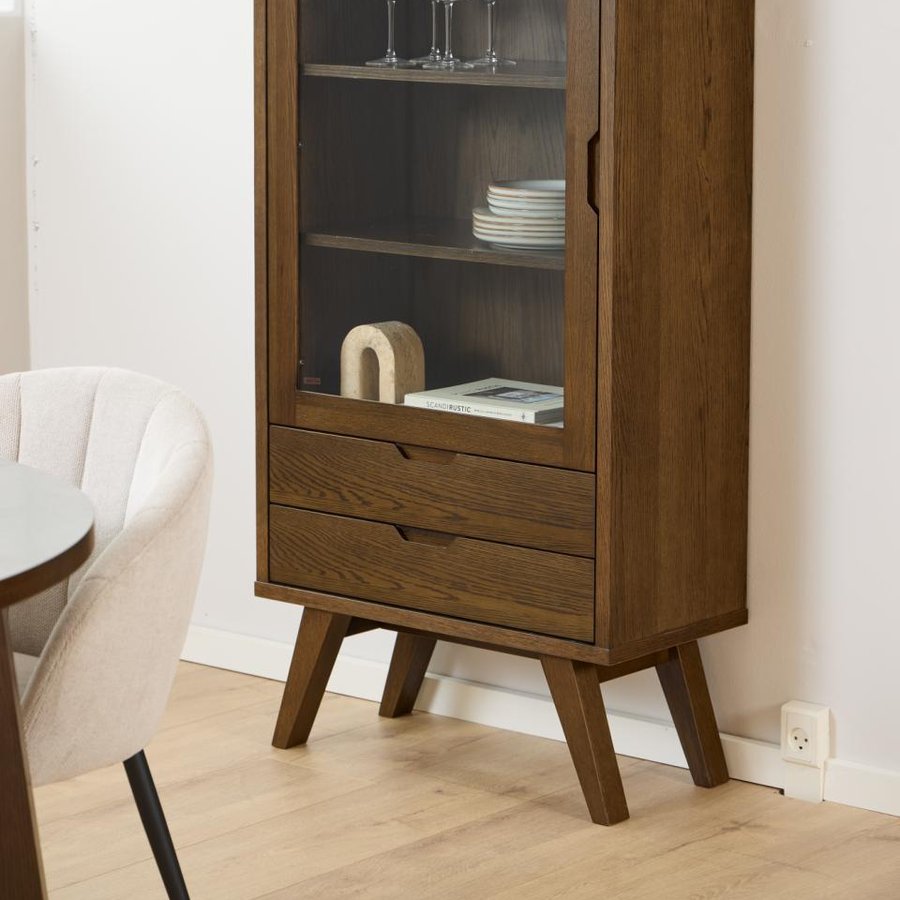 A Line Vitrine Røg Egetræ Klar