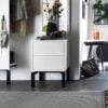 København Snedker Entremøbel med 2 Skuffer i Massiv Fyrretræ i Hvid Lak fra Raw Furniture | H42,7xB45,7xD42 cm - Billede 1