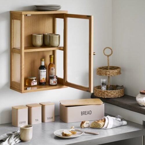 Zamora Væghængt Vitrine i Natur Egetræ & Hærdet Glas fra House Nordic | BDH 20x40x60 cm - Billede 1