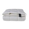 Helårsdyne med Fyld af Andefjer & -dun & Betræk i 100% Bomuld fra Turiform | 140x220 cm - OUTLET 1010442