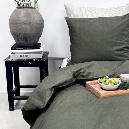 Percale Sengetøj i 100% økologisk GOTS & Svanemærket Bomuld fra Omhu | Oliven | 200TC - 140x200 OUTLET