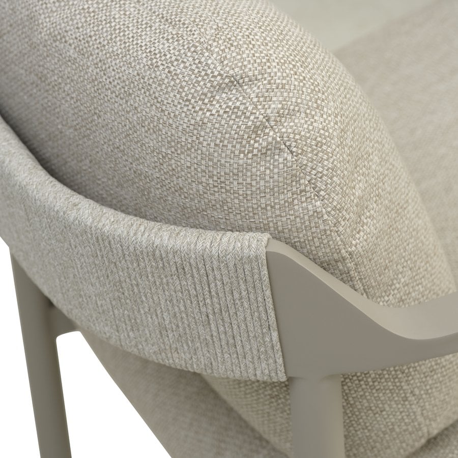 capri-loungest-i-aluminium-med-hynder-fra-lexpo-living-sand-loungesofa-2 Capri Loungesæt i Aluminium med Hynder fra Lexpo Living | Sand | Loungesofa + 2x Loungestole + 2x Sofaborde hos uniquebeds, home & living - Billede 2
