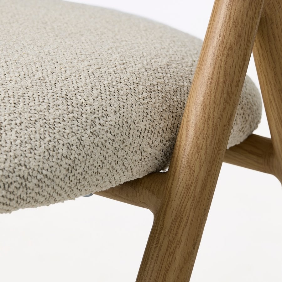 Frances Spisebordsstol i Off White Polyester & Ben i Natur Egetræ & Metal fra Unique Furniture | B58xD57,5xH82 cm - Billede 6