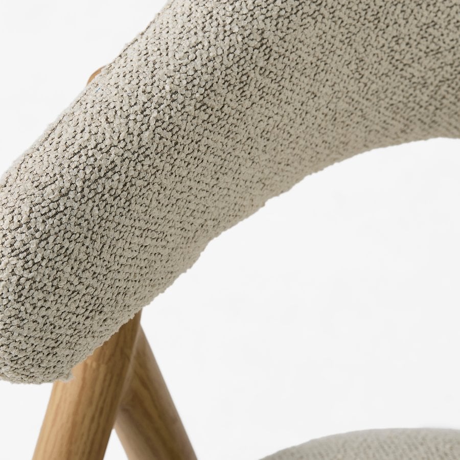Frances Spisebordsstol i Off White Polyester & Ben i Natur Egetræ & Metal fra Unique Furniture | B58xD57,5xH82 cm - Billede 9