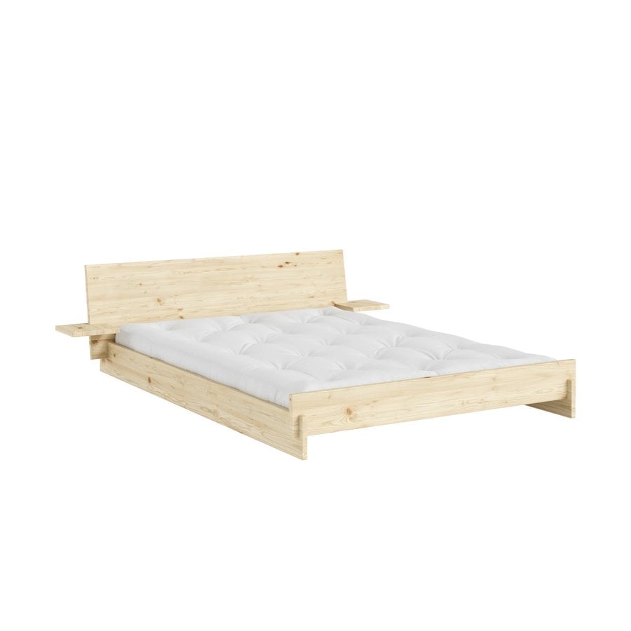 latch-sengeramme-i-massiv-fsc-fyrretr-med-sideborde-fra-karup-design-1-2 LATCH Sengeramme i Massiv FSC Fyrretræ med Sideborde fra Karup Design | 140/160/180x200 cm hos uniquebeds, home & living - Billede 2