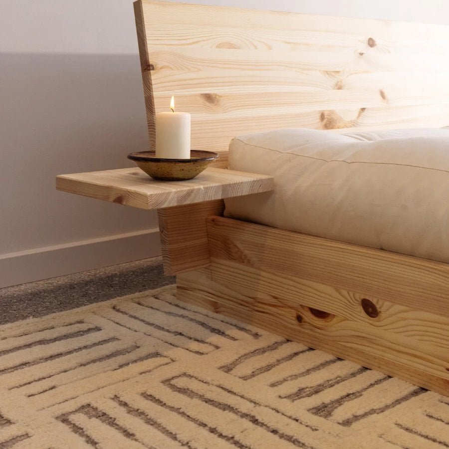 miljoe-latch-sengeramme-i-massiv-fsc-fyrretr-med-sideborde-fra-karup-design-1-12 LATCH Sengeramme i Massiv FSC Fyrretræ med Sideborde fra Karup Design | 140/160/180x200 cm hos uniquebeds, home & living - Billede 12