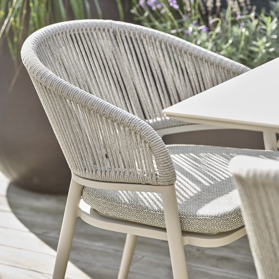 miljoe-prime-bora-udendrs-stol-i-aluminium-fra-lexpo-living-beige-sort-60x54x80-cm-3 Bora Udendørs Stol i Aluminium fra Lexpo Living | Beige, Sort | 60x54x80 cm hos uniquebeds, home & living - Billede 3