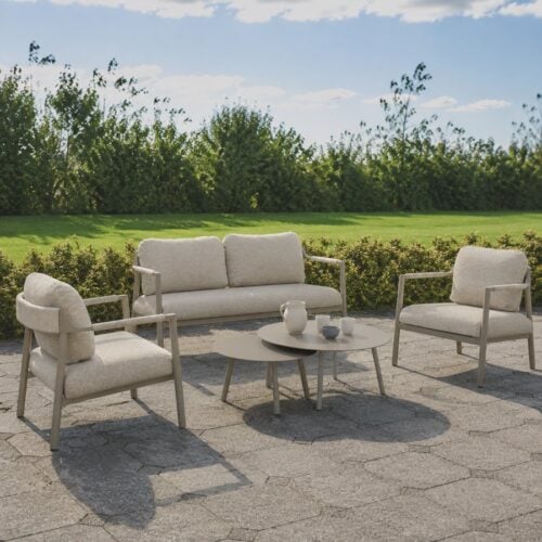 Capri Loungesæt i Aluminium med Hynder fra Lexpo Living | Sand | Loungesofa + 2x Loungestole + 2x Sofaborde hos uniquebeds, home & living - Billede 5