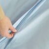percale-sengetj-i-100-kologisk-gots-svanemrket-bomuld-fra-omhu-lysebl-3 Percale Sengetøj i 100% økologisk GOTS & Svanemærket Bomuld fra Omhu | Lyseblå | 200TC - 140x200 OUTLET hos uniquebeds, home & living - Billede 3