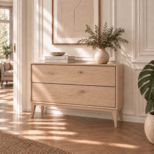 Njord Snedker Kommode/ Tv-Bord med 2 Skuffer i Massiv FSC Egetræ i Bianco Lys Olie fra Organic Sleep | H63 x B90 x D42 cm | Leveres Færdigsamlet