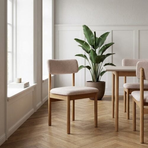 Canora Spisebordsstol i Sandfarvet Bouclé med Egetræsben fra Unique Furniture | B44xH80,5xD48cm - Billede 1