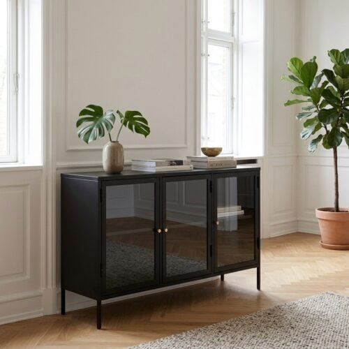 Carmel Skænk i Sort Metal med Guldfarvede Håndtag fra Unique Furniture | 40x132x85cm - Billede 1