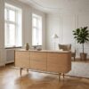 ai-miljoe-1-darwin-sk-nk-i-massiv-egetr-mdf-eg-i-natur-fra-house-nordic-l180xb45xh75-cm-218133 Darwin Skænk i Massiv Egetræ & MDF Eg i Natur fra House Nordic | L180xB45xH75 cm - Billede 1