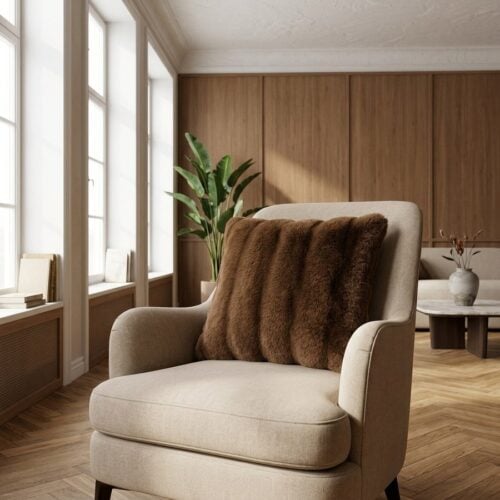 Galena Pude i Brun Imiteret Pels fra House Nordic | 45x45cm - Billede 1