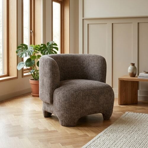Nazare Loungestol/Lænestol i Massiv Bøgetræ betrukket med brun Møbelstof Fra House Nordic | B: 77 x H: 72 x D: 79cm. - Billede 1