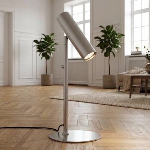 Paris Bordlampe i Sølv fra House Nordic | 20x20x47cm - Billede 1