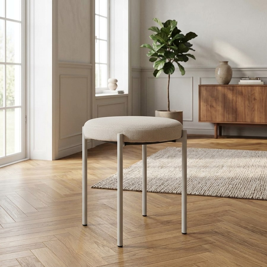 Pelican Taburet i Sandfarvet Polyesterstof med Stålben fra Unique Furniture | B43,5xH48xD43,5cm - Billede 1